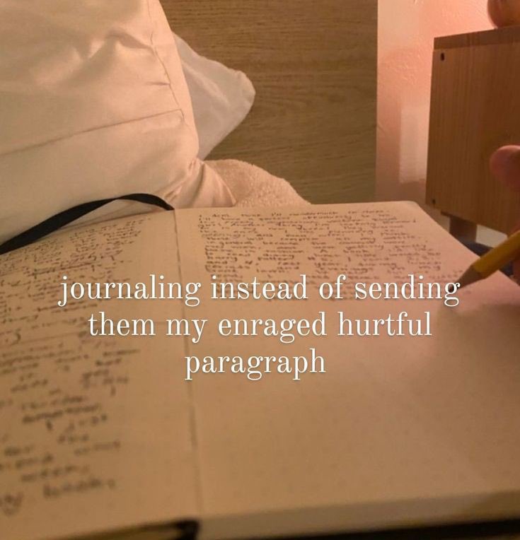 femmenotes tweet media