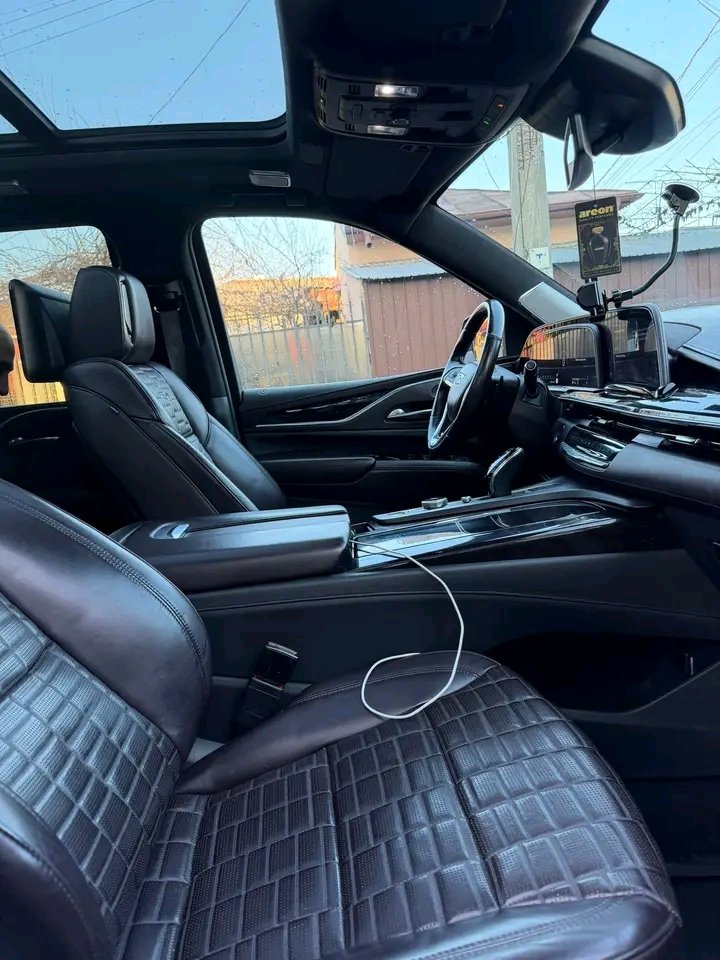 Andrei Valcu tweet media