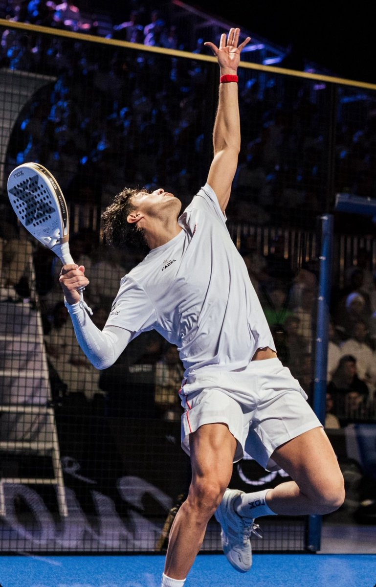 Agustin Tapia demuestra una vez mas por que es tan distinto a todos

Puede ser que no juegue a su mejor nivel todos los partidos, pero cuando mas importa es donde el brilla mas que nadie

Semis vs Loburger y hoy contra Chingalan tuvo un nivel DEMENCIAL

El Mozart de Catamarca 🎻
