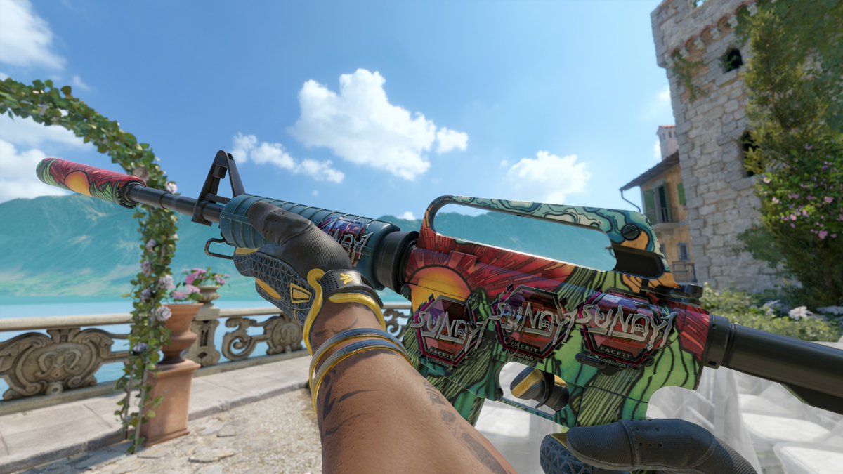 Auctioning off this Mac-10 DH Souvenir. csfloat.com/item/942800739… . Retweet this post and tag a friend and I will be giving away this Solitude craft to someone.