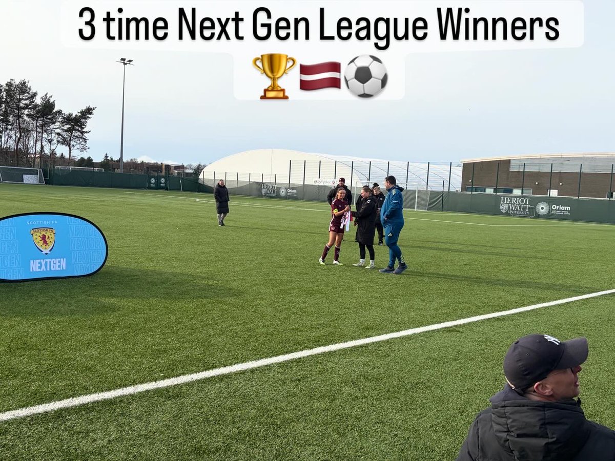 Craig Smith tweet media