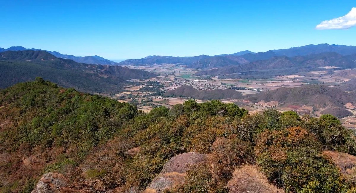 Descubre Mascota Pueblo Mágico: entre lagunas y montañas, historia viva, aire fresco y la tranquilidad que estabas buscando.