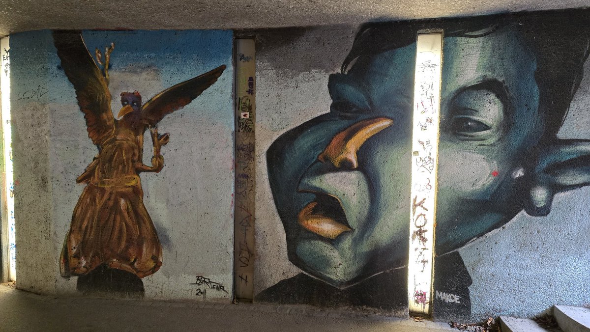 BerkeleySqB's tweet image. More street art spotted on my run across Munich earlier today. Really enjoyed all of those pieces. (S) Post 2/5 #munich #streetart #murals #muenchen #graffiti