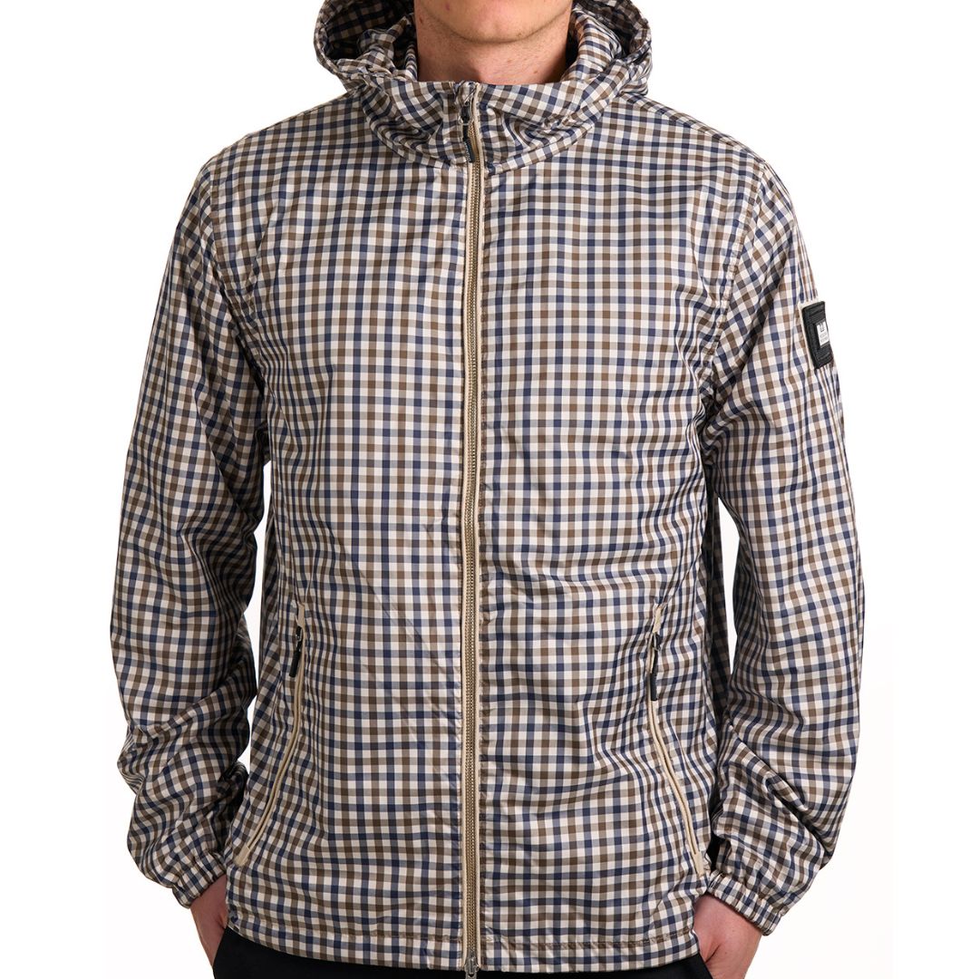 casualclassics's tweet image. Fresh and stylish pieces from Weekend Offender land at 80sCC with a mix of jackets, polos and tees in a variety of colours. Shop the full collection today: 80scasualclassics.co.uk/weekend-offend… #weekendoffender