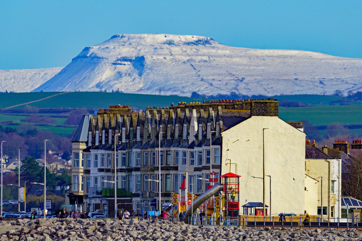 Beautiful views across the bay and over to Ingleborough from Morecambe this afternoon.
