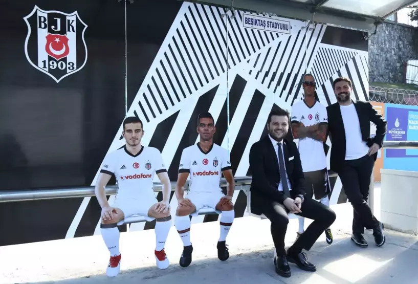 BlockCihan's tweet photo. @FutbollLay biz de yapmıştık zamanında https://t.co/rxH9nA3DkH
