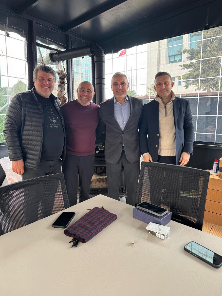 turanSuleyman04's tweet photo. Değerli dostlar, birlikte siyaset yapmaktan keyif aldığım, Uğur Hasancebi ve Mustafa Cebir ile birlikte, değerli kardeşimiz Yakup Çebi’nin Kozyatağı’nda yeni açtığı ROMOS Motors adlı işyerine hayırlı olsun ziyaretinde bulunduk.
Kıymeti başkanlarım ile ahde vefayı her zaman ön planda tuttuk. Siyaset geçici bir süreç ve mesai geçirdiğimiz ortak zaman. Buradaki kazanımlarla devamını getirmek ise gerçek bir dostluğa dönüşen nokta.
Yeni yerin hayırlı ve bol kazanç getirmesini dilerim Yakup kardeşim.