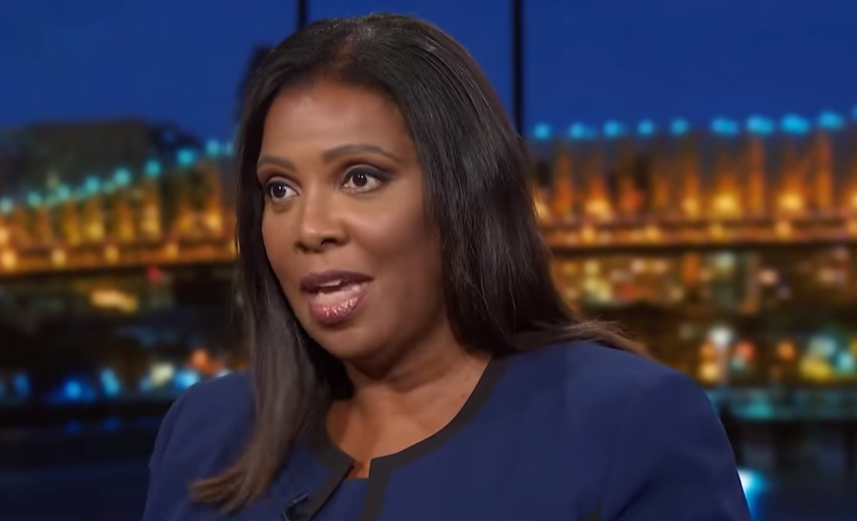 shinemycrown's tweet image. Letitia James Announces $1.75 Million Settlement From Gun Accessory Firm Over Deadly Buffalo Mass Shooting shinemycrown.com/letitia-james-… #GunControl #BuffaloShooting #LetitiaJames #MassShooting #Settlement
