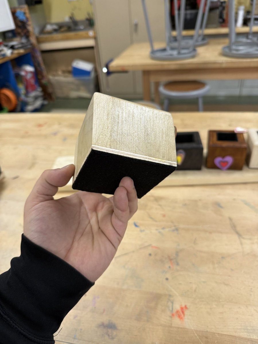 Mr. Caprioli tweet media