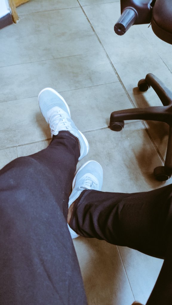 TheGiantB_G's tweet photo. #WeekendOutfit ✨ https://t.co/YQBVbN5tGp