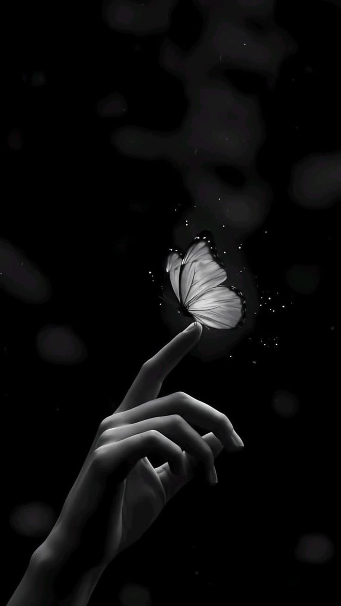 ,

     insan sevmezse ölür

            iyi akşamlar    🩶

.