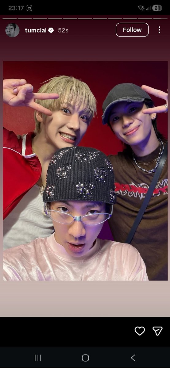 พี่ออฟ #OffJumpol กะน้องเตน กะไทแทน 🤩🤩

#TENxRajamangala
#SMTOWNLIVE2025_26_BANGKOK