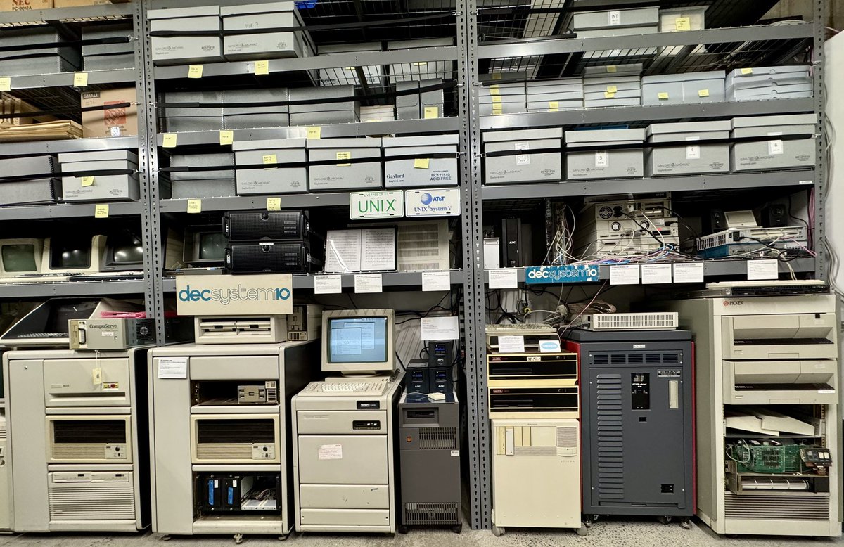 You have GUEST access to 28 vintage systems in the browser at connect.sdf.org

Experience vintage operating systems, architectures, programming languages and GAMES.

icm.museum

#retrocomputing #vintagecomputing #retrogaming #gaming