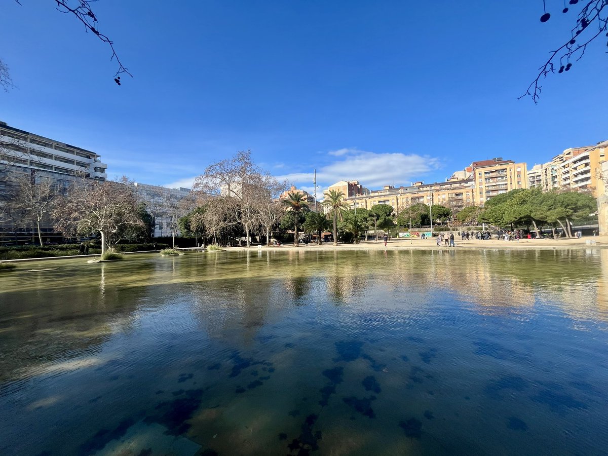 JordiAlterego's tweet image. ¡Qué simple es ser difícil!

                           y

¡Qué difícil es ser simple!

Por eso en la vida hay tanta gente difícil y nada resulta tan  sencillo como debería.

… pero en el fondo todo puede ser más fácil:

“Sólo tienes que ser sincero contigo y con los demás”.