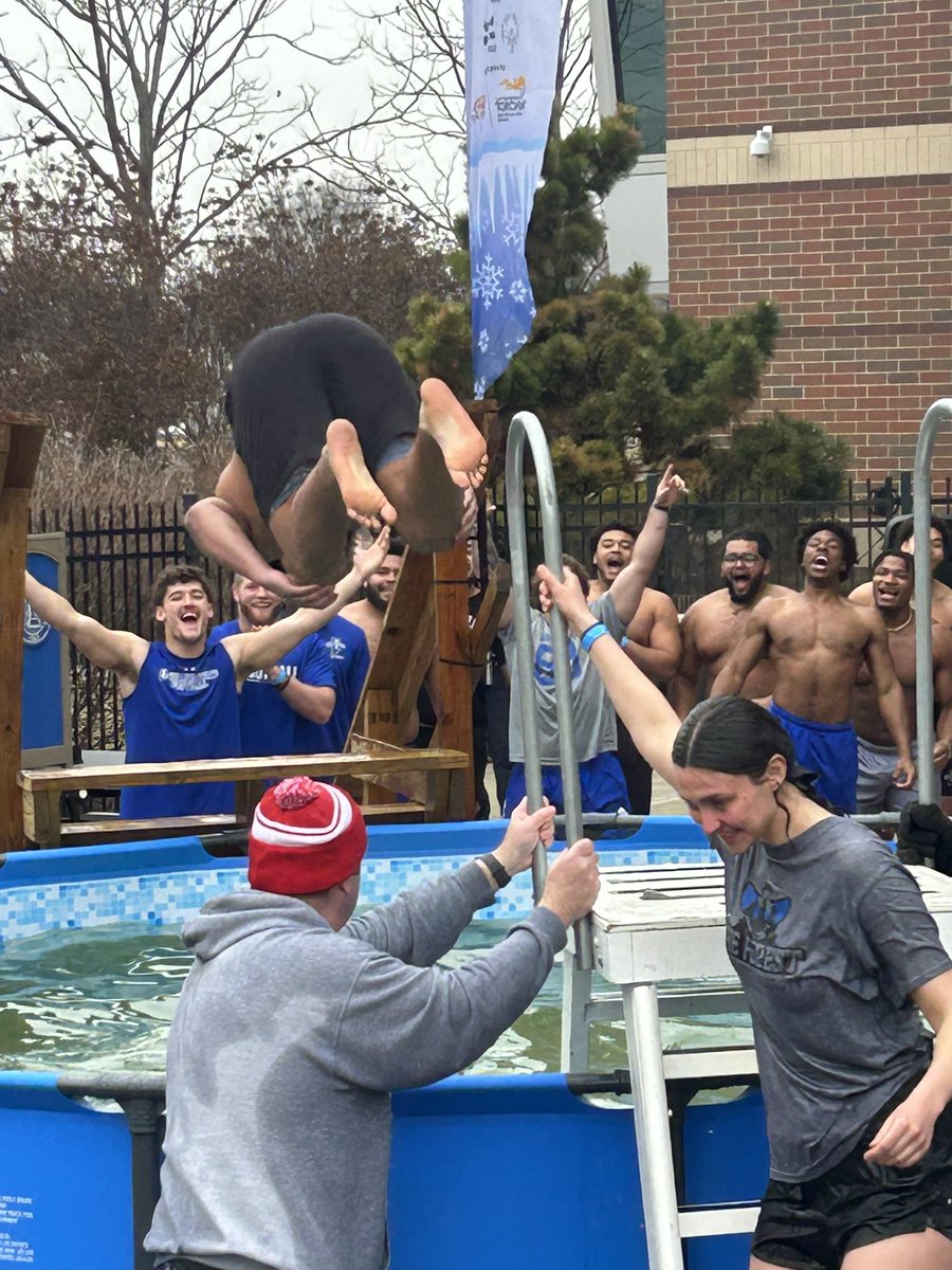 Curt Mallory tweet media