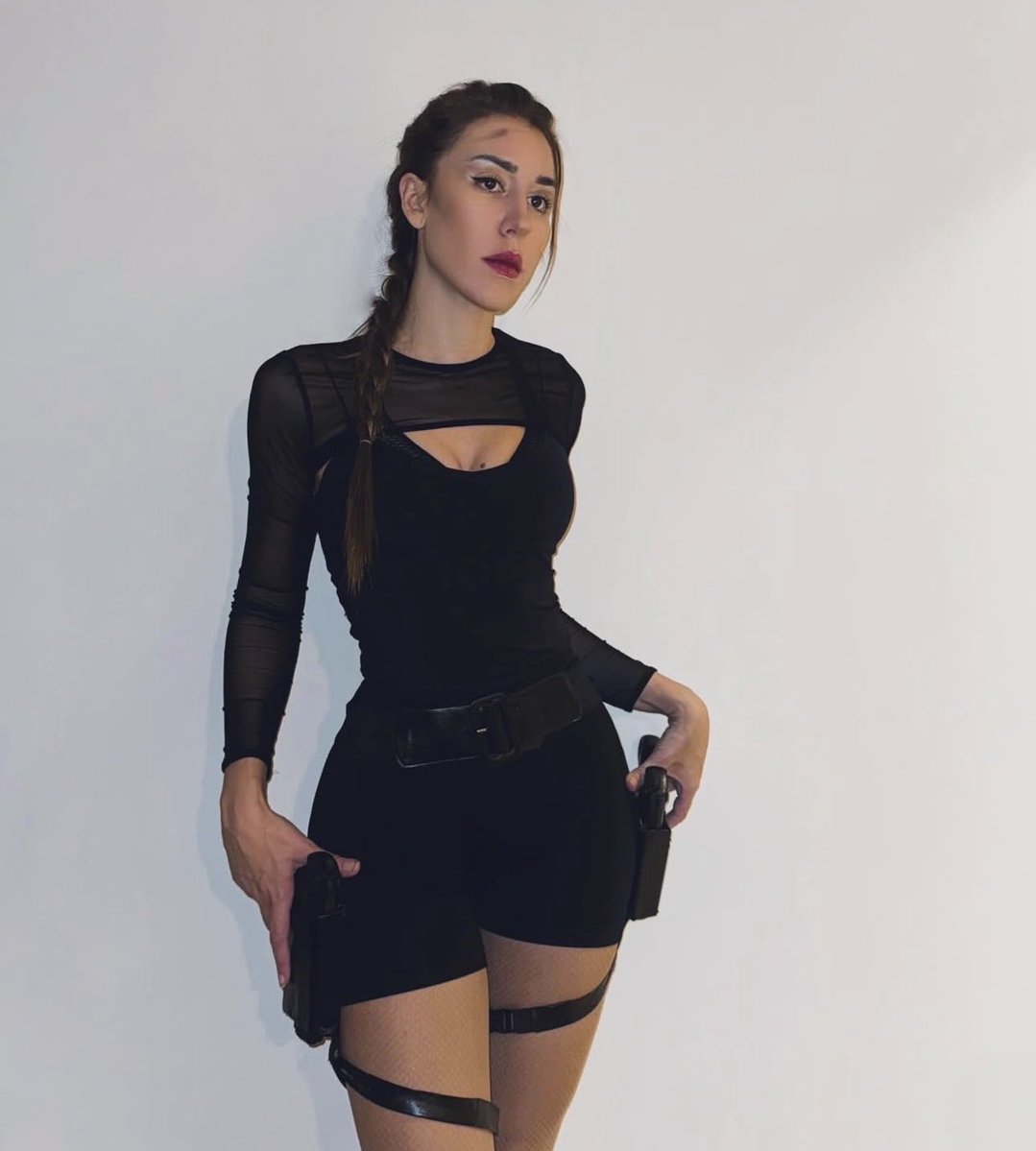 The definition of perfection 😮‍💨 #elenianna