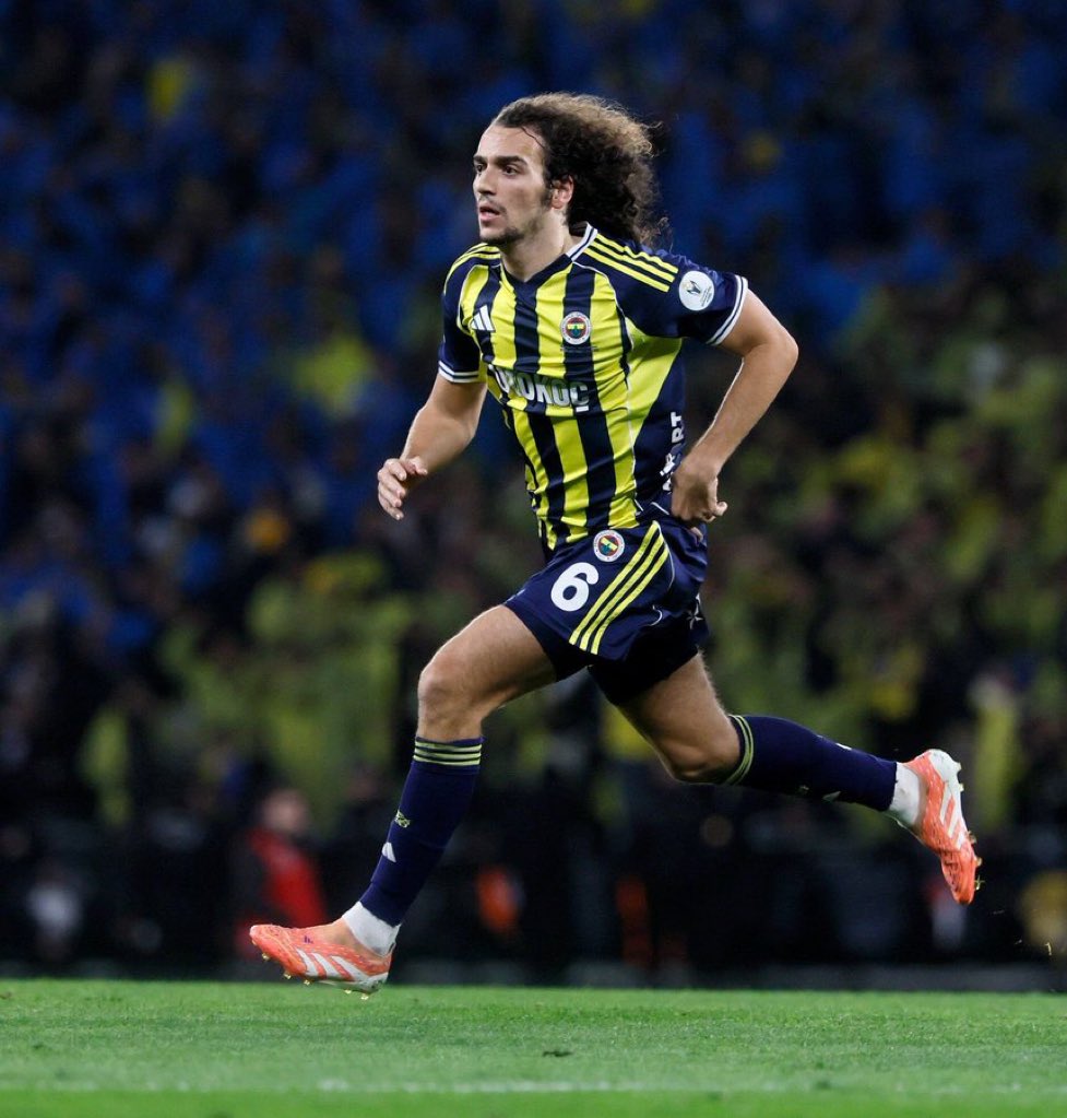 Anormal herif. Yine esir etti merkezi… 🧿