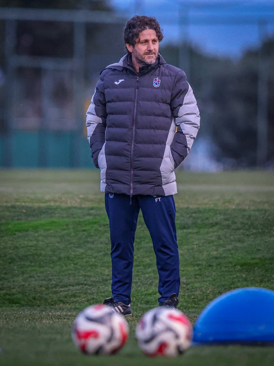 Dik Futbol tweet media