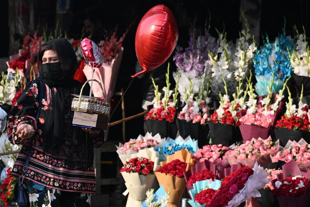 Así celebra el mundo el Día del Amor y la Amistad

🔗listindiario.com/galerias/20260…

#ListínDiario