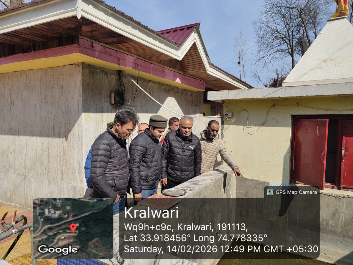 bdonagam's tweet photo. On the eve of Mahashivratri, ACP Budgam, Mohammad Yaseen Shah visited Block Nagam and Chadoora.
Successful Sanitation Drive was  conducted at Ragneya Mata Temple Badipora. ACP Budgam and BDO Nagam, Tafheem Firdous Shah also visited various developmental works. https://t.co/GWwNwL9yXW
