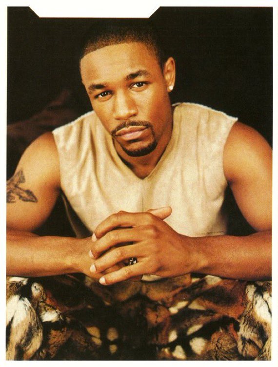 ezzyskii's tweet image. R&amp;amp;B Artist Tank wearing the Tom Ford Era Gucci Hamster Fur Trousers from the Fall 2000 Collection