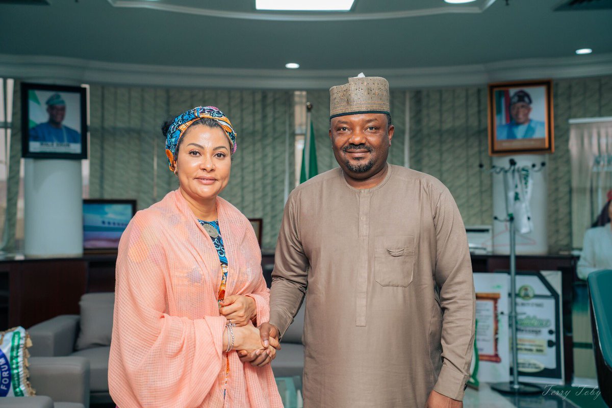 GEEP, Ministry of Finance stress fiscal discipline and transparency in social investment rollout
The NPM, GEEP Mr. Hamza Baba visited the HM Dr. Doris Uzoka‑Anite, to discuss the seamless integration of GEEP 2.0/3.0 frameworks into the national economic recovery plan.
