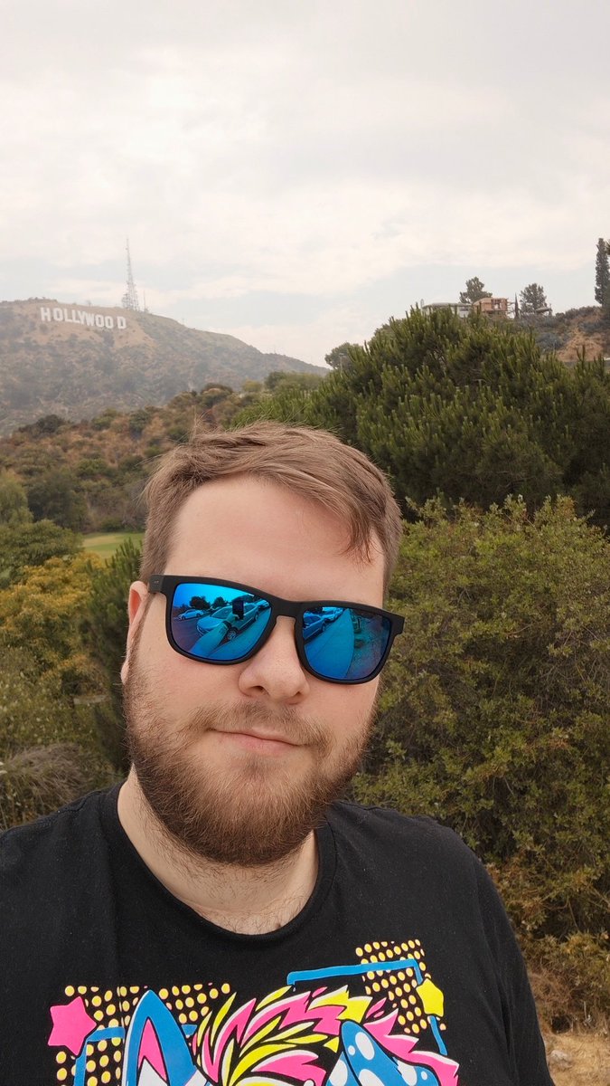 ChaChaFox - WhatChaLookingAt ? 🔜NFC,Faun,Furizon tweet media