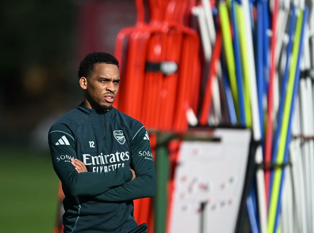 ArsenalRadar's tweet image. Pastor Timber in training 🙌