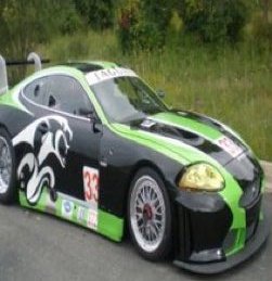 AleatoriosF1's tweet photo. Eu fazia ATROCIDADES na pista com esse Jaguar no Forza Motorsport 4 https://t.co/tSwtQyGOJG