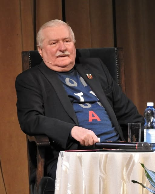El expresidente polaco y Premio Nobel de la Paz, Lech Walesa, instó a los cubanos a aprovechar el actual momento político bajo el liderazgo de Donald Trump para impulsar un cambio en la isla.