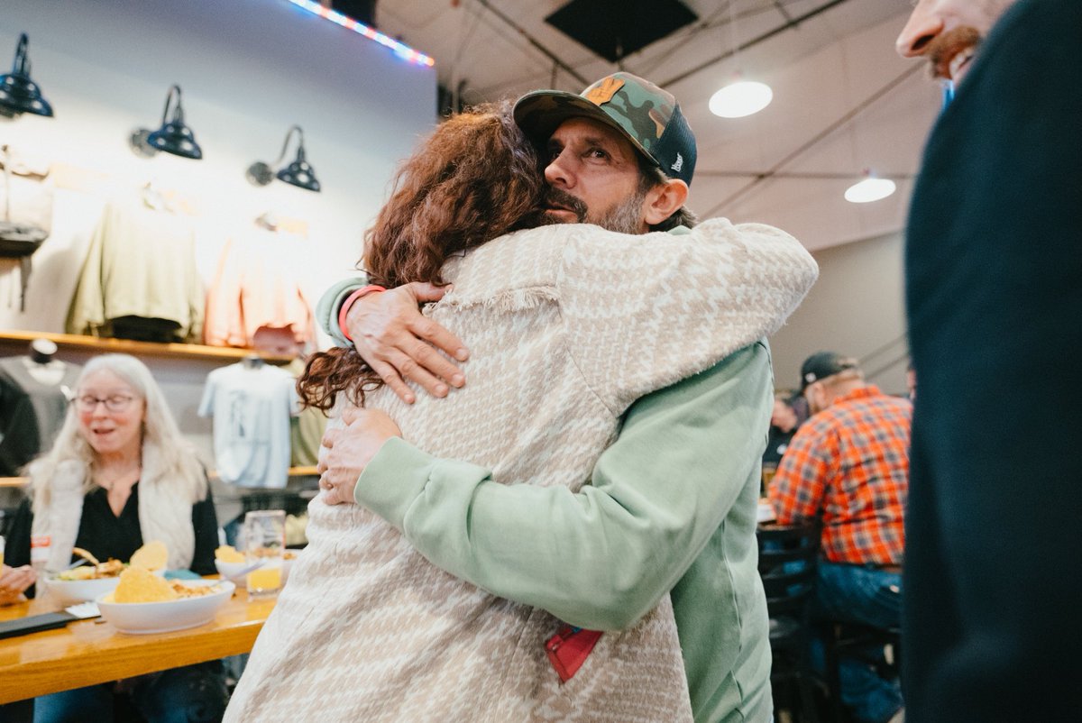 Spokane delivered big. 🔥✌🏽

Appreciate everyone who came out network, learn, and close deals.

📍Next stop: Vancouver

Visit creativenationtour.com for the free rsvp link in your city.