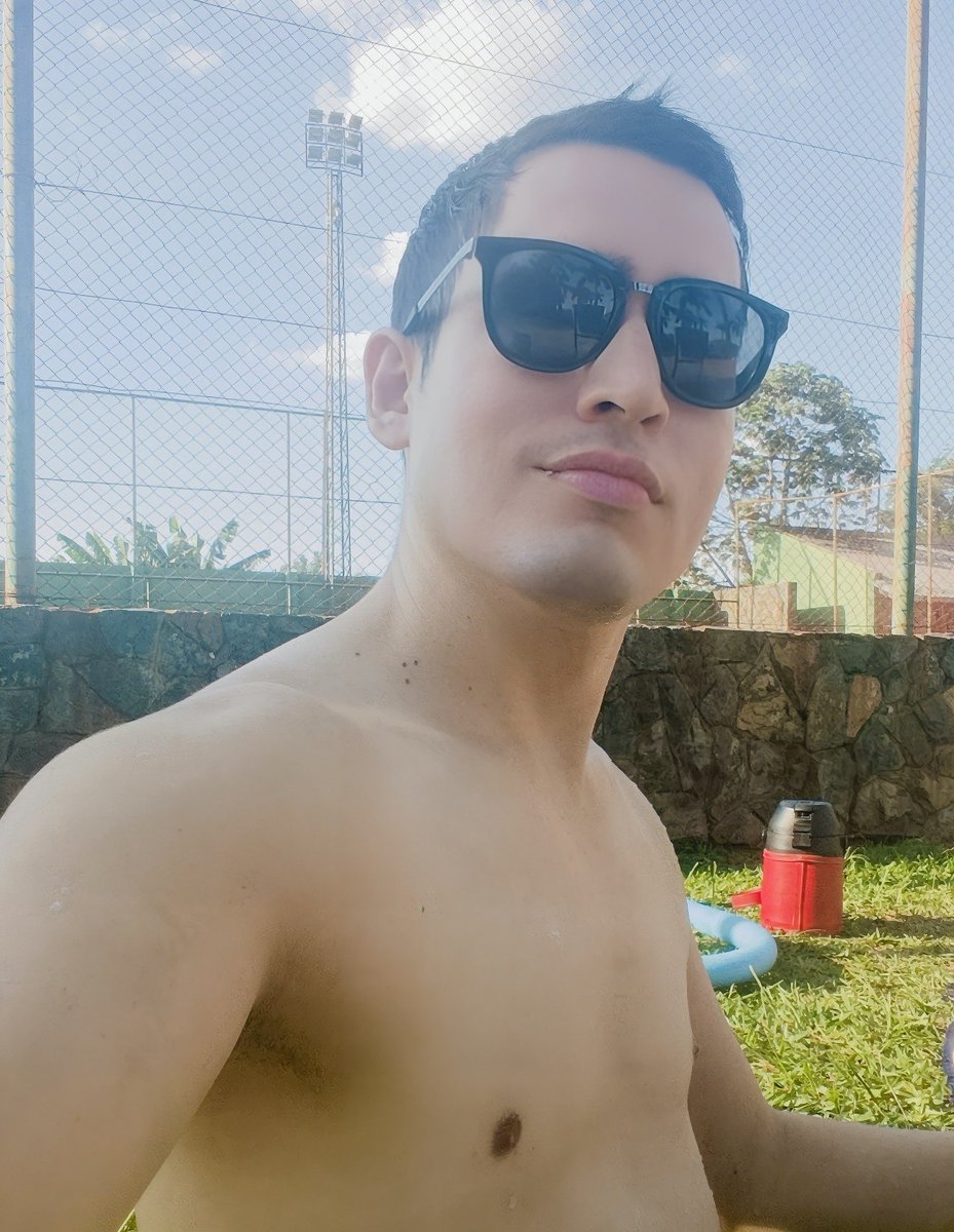 🥵👈🏻