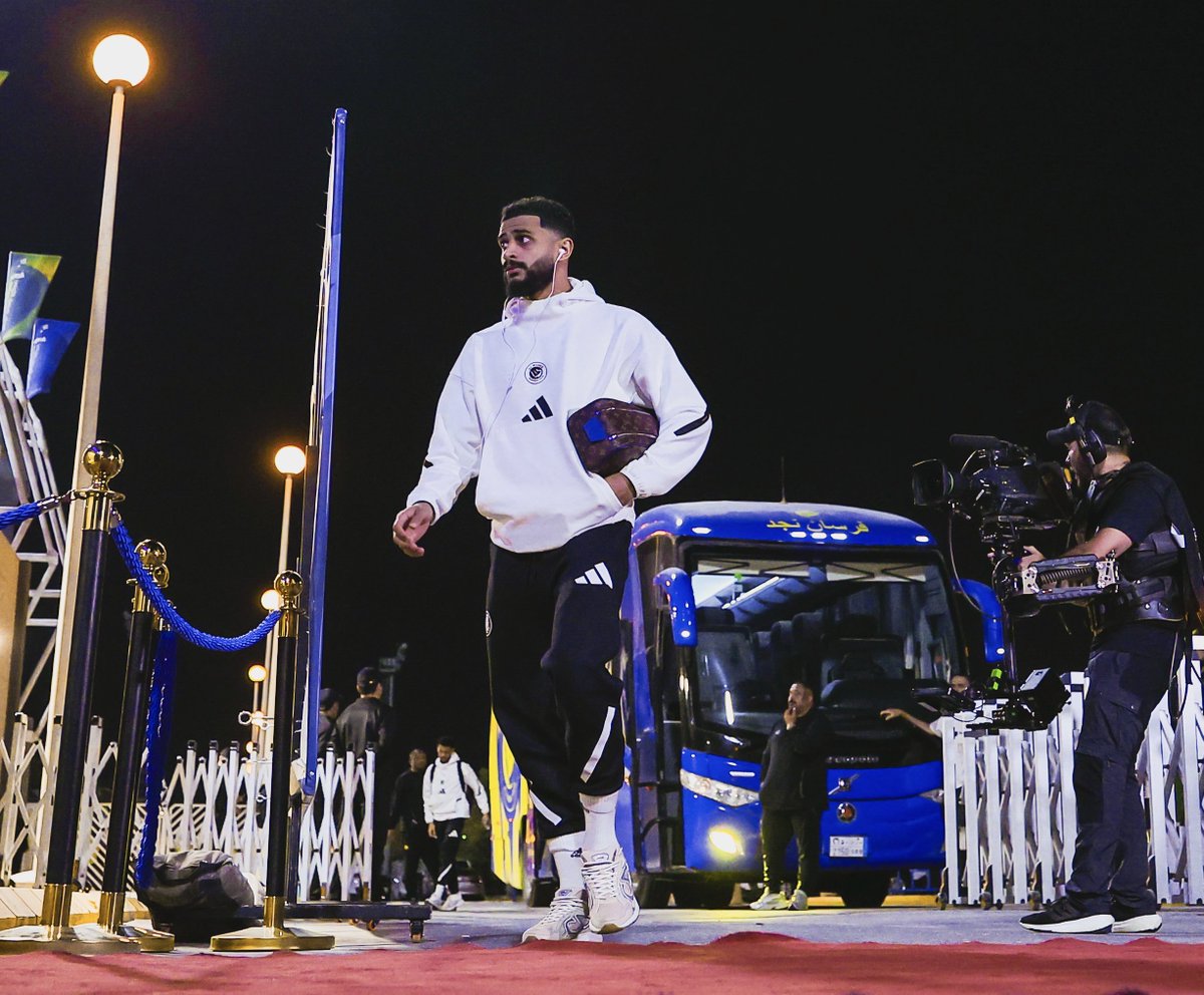 نجومنا في ملعـب المبـاراة 🏟️
#النصر_الفتح