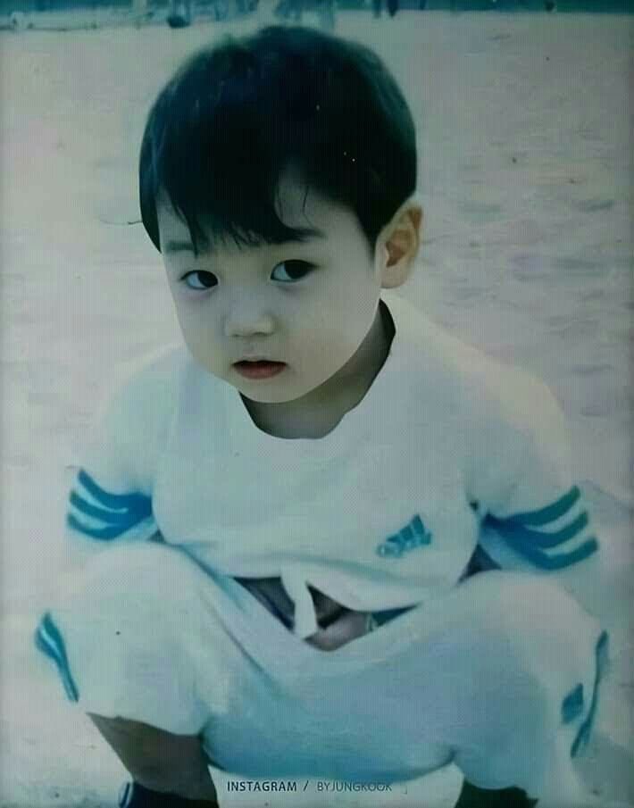 ย้อนกลับไปดูรูปปุ๊กตอนเด็กๆคือน่ารักชิบหาย น่ารักแบบมากๆ มึงดูแก้มดิ แก้มอ้วงมาก น่าบีบ น่าฟัดมากอะ โตมาอย่างดีมากๆ ฮื่ออออ เอ็นดูชิบเป๋งเลยวะ ชอบมากกกกก แถมตาโตมาก