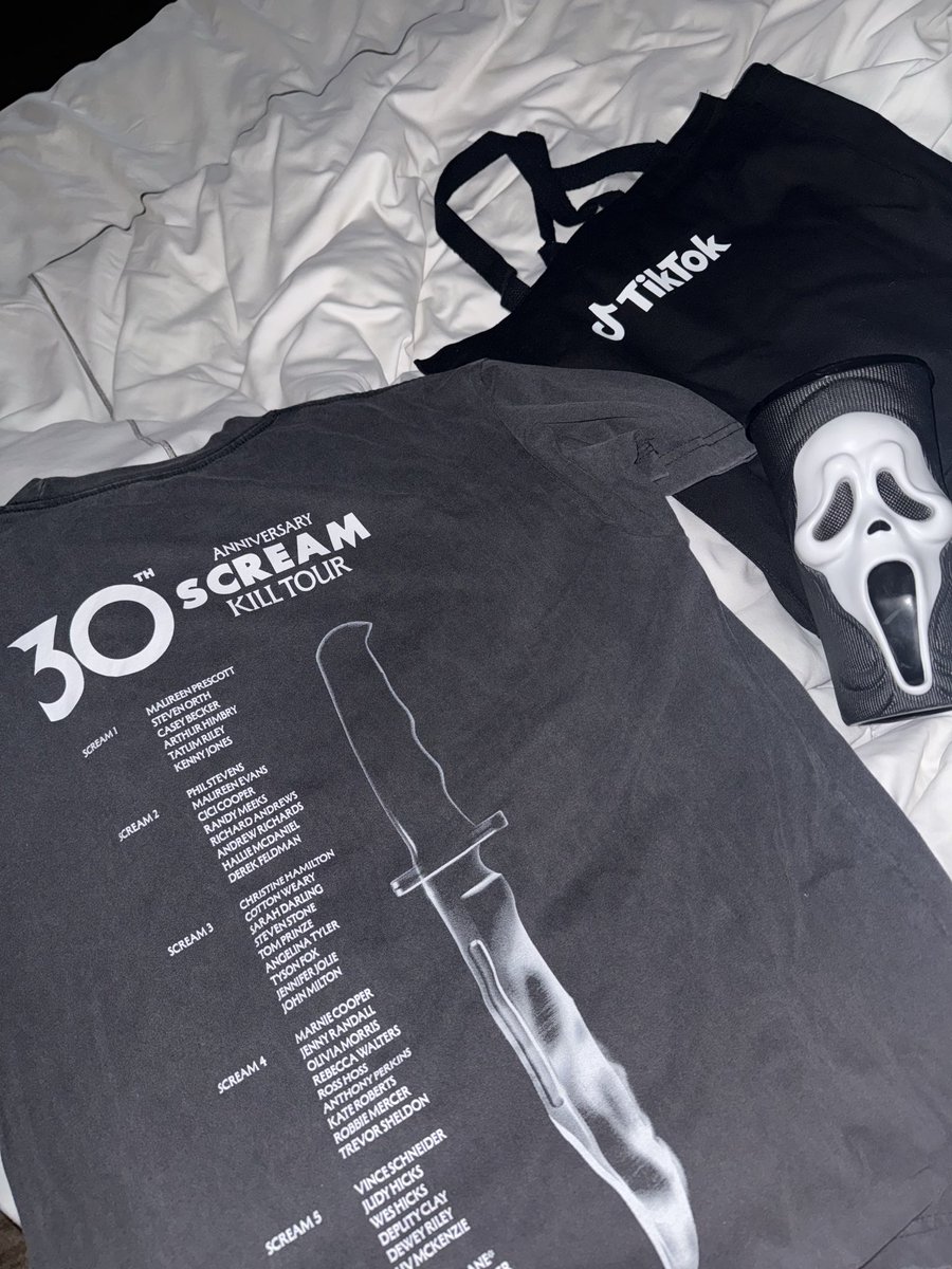 sistapam tweet media