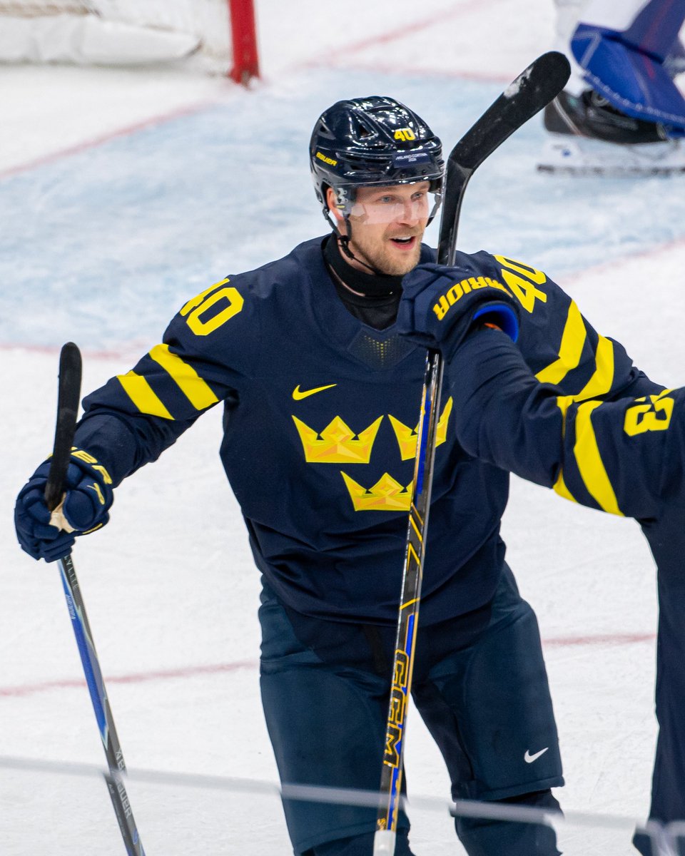 Vancouver Canucks tweet media