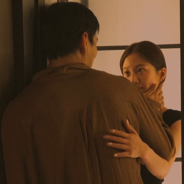 From getting to know eo to him waiting while she explored, to her staying loyal even around others, to hand holdings, sunset confessions, &amp; choosing eo even after the show, Jaejin &amp; Jooyoung have the best arc across all seasons of Inferno

#singlesinferno5
#SinglesInfernoReunion