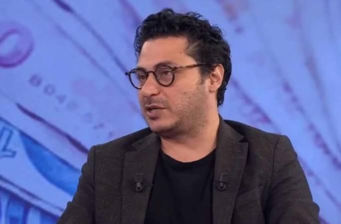 Mert Başaran: Akıllı adam, Sevgililer Günü'nde sevgilisine bireysel emeklilik yaptırsın, çeyrek altın alsın.