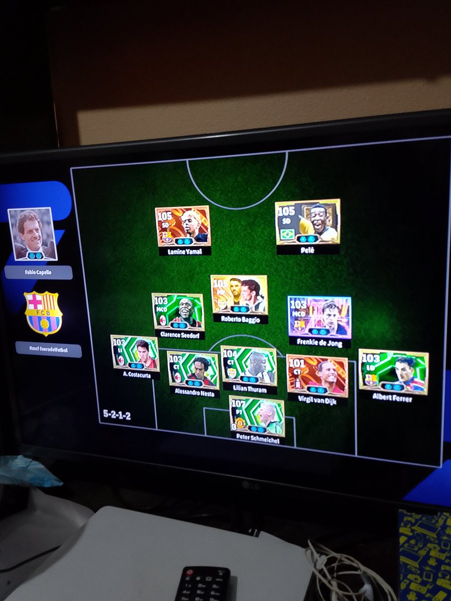 Decirme si esto no es ludopatía este chaval no ha pasado de 8 div y tiene ese equipo #eFootball  <a href="/Showbiz84/">Showbiz #LosBrujeros 🧙‍♂️</a>  esto es preocupante