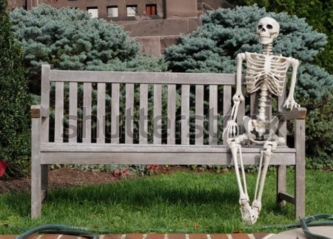 Acá. Esperando que #LLA acomode a la #Casta y sobre todo, que elimine impuestos innecesarios