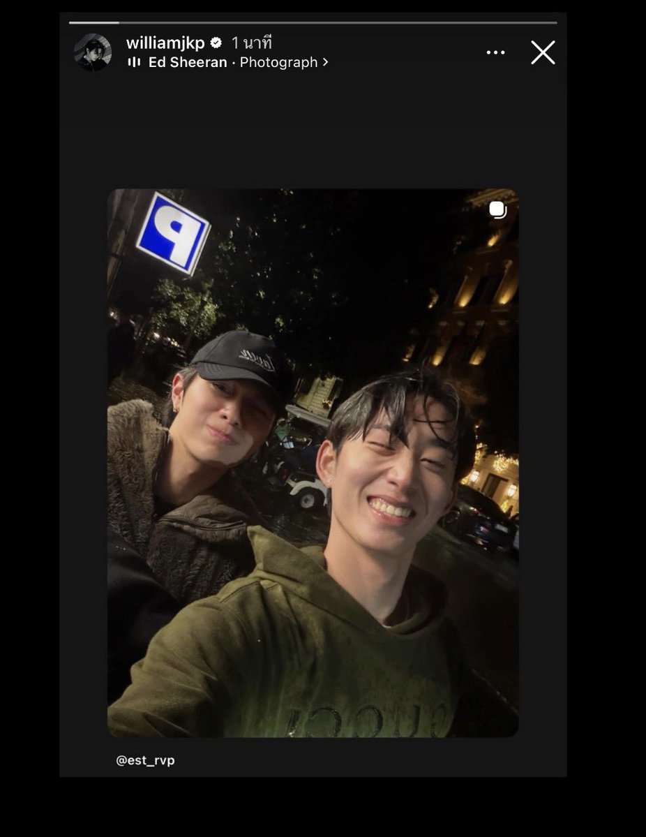 คนแท็กฮีเป็นร้อยเป็นพันยังไม่ลงหรอกขอลงโพสต์ของหวานใจก่อน รักแฟนมากอันดับหนึ่งจะเล่นคอนเสิร์ตหรืออะไรก็ตาม ฮีมีเวลาให้คนพี่เสมอสุดยอดวะอยากมีแฟนเห้อออออ