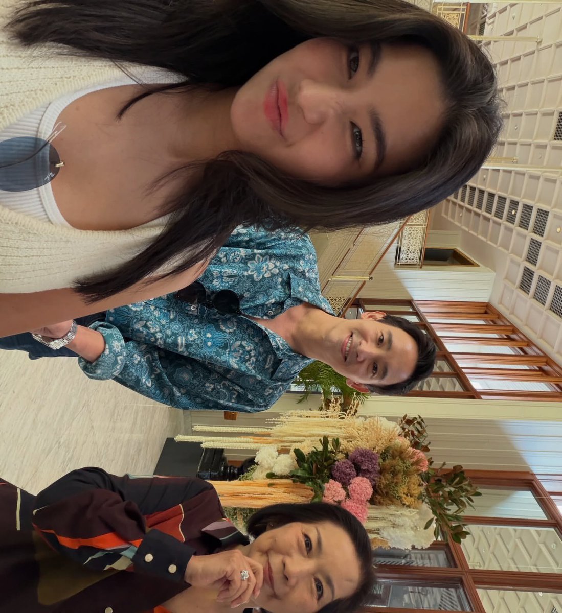 ทิม พิธา และ ก้อย อรัชพร ลงภาพโมเมนต์หวานวาเลนไทน์

- เปิดตัว 14 กุมภาจริงตามที่เคยบอกไว้ก่อนหน้า
- มีรูปคู่ก้อยกับน้องพิพิม แบบสนิทสนมยิ้มแย้มแจ่มใส
- ทิมพาก้อยพบคุณแม่ และครอบครัวน้องชายแล้ว
- ก้อยพาทิมพบคุณแม่แล้วเช่นกัน

#ก้อยทิม #ทิมพิธา