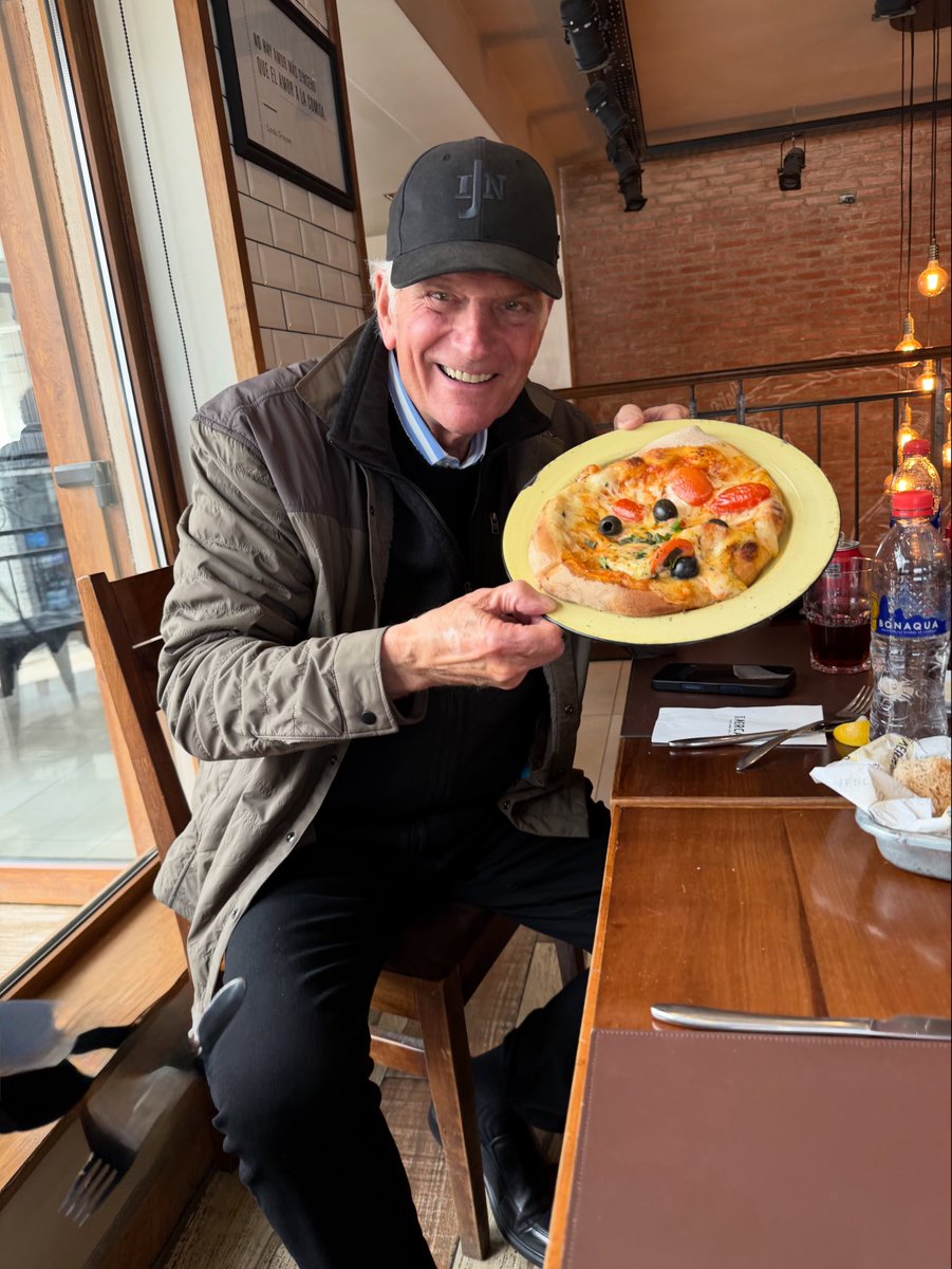 Franklin Graham tweet media