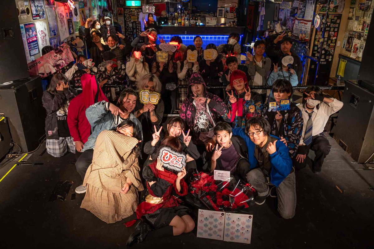 Alice__live's tweet photo. 【鏡の国の迷い蝶 第一章 綾結緋紡生誕祭】
無事終了いたしました！！！
ご来場いただいた方、配信をご覧になっていただいた方、そして出演者様やスタッフの皆様
ありがとうございました！

 #迷い蝶らいぶ0214 https://t.co/jyZUh4MQ6C