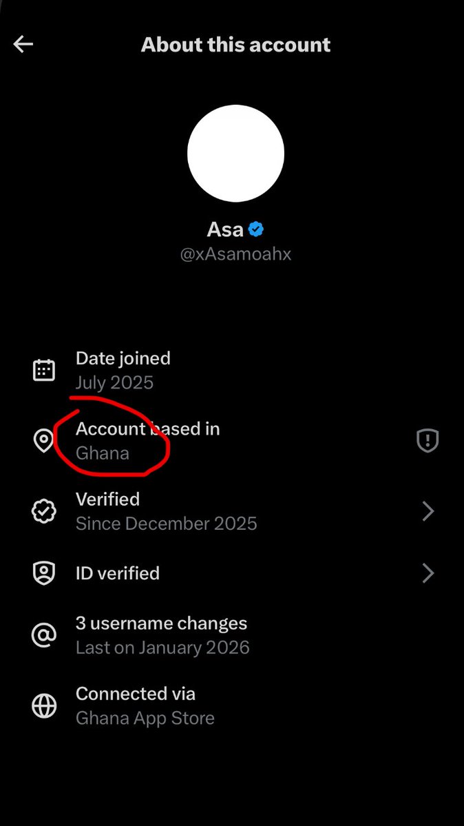 whoshotCole's tweet image. Sybau your jollof rice is still trash