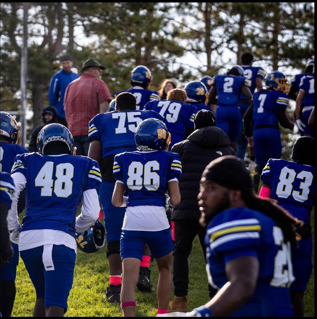 Discipline: The practice of training yourself &amp; others to follow rules, maintain order, &amp; develop self-control, ultimately facilitating the achievement of goals through commitment. 

Everything starts w/ COMPETITION + HARDWORK + DISCIPLINE = WINS

#ComeBallNFergusFalls ⚔️