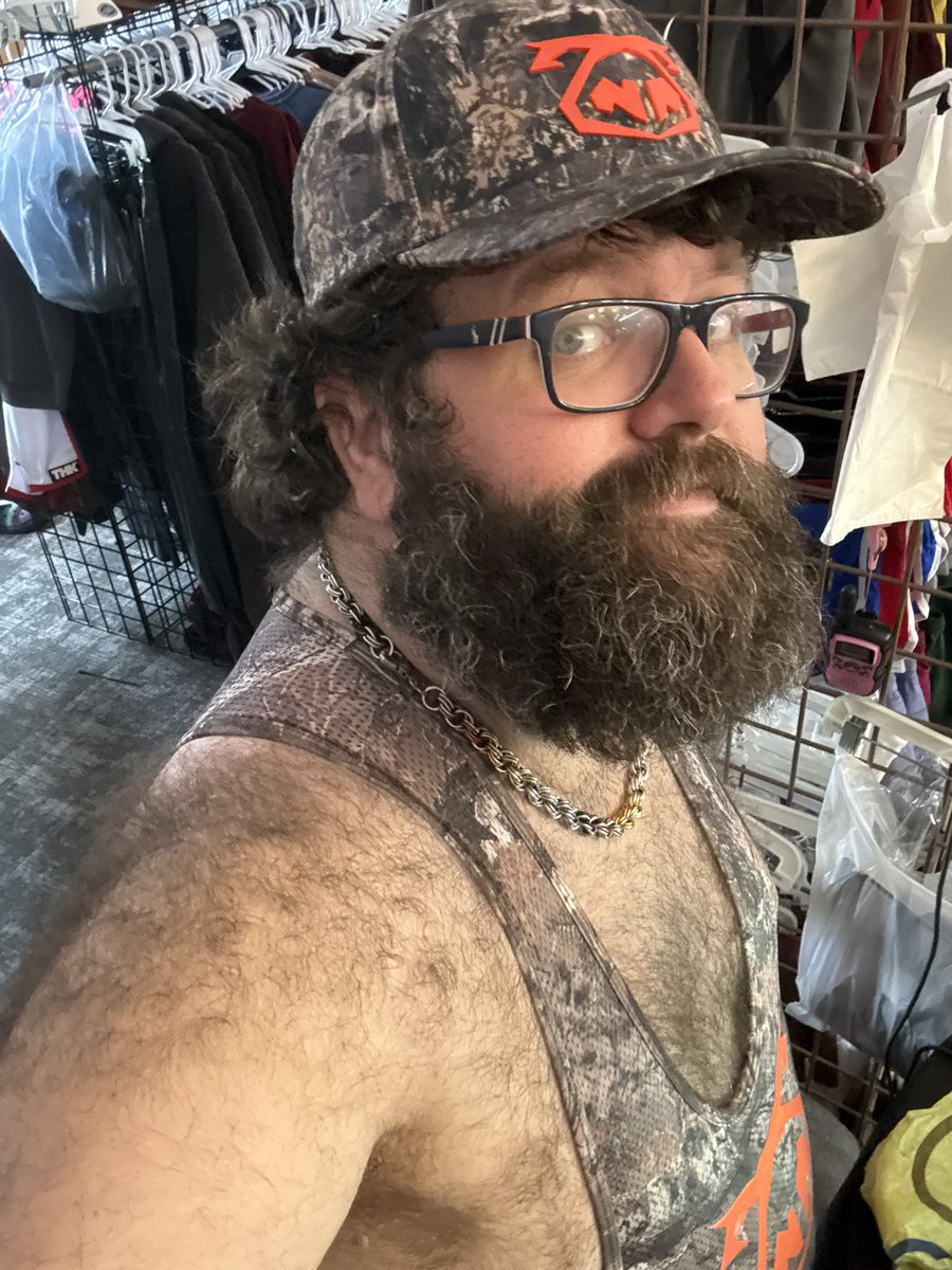 Kaiju Bear does CLAW! 🐻 (He/Him) tweet media