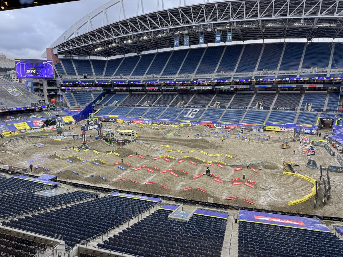 it’s been a good week to move to Seattle!