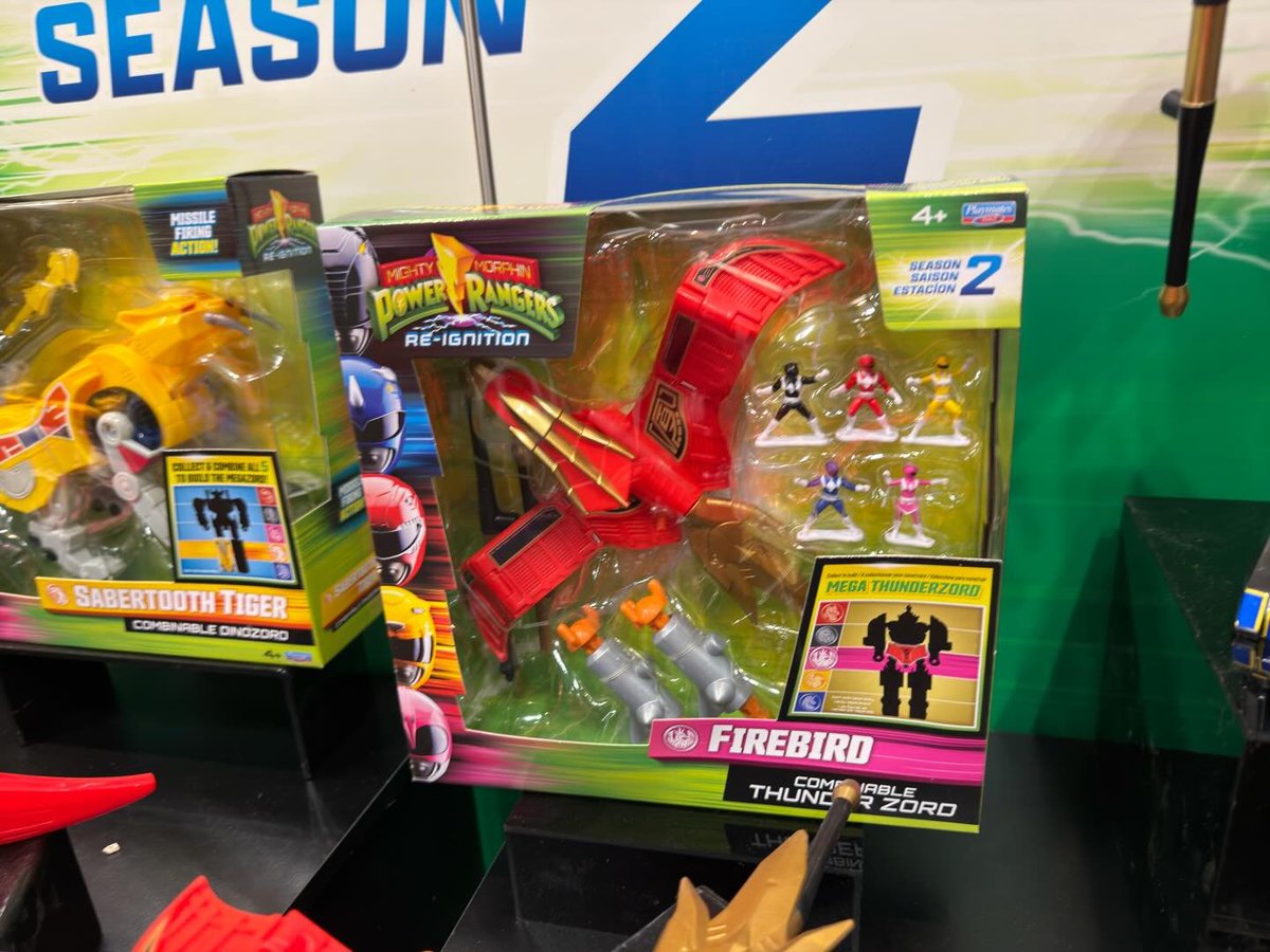TOYFAIR NEWS - Our first look at the Mighty Morphin #PowerRangers Re-Ignition Season 2 line from <a href="/PlaymatesToys/">Playmates Toys</a>.

It's the Thunder Megazord, sold even more separate than before! 

(courtesy of <a href="/TheMontyVerse/">The MontyVerse</a>)