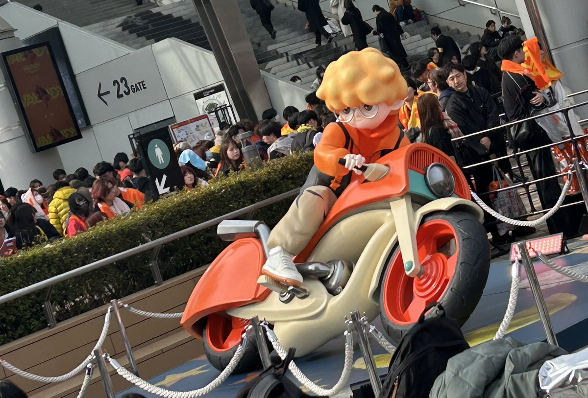 Embo2196's tweet image. Vaundy
結構綺麗に撮れた！